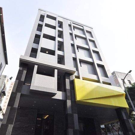 逢甲25行館fengjia 25 Hotel Tajcshung Kültér fotó